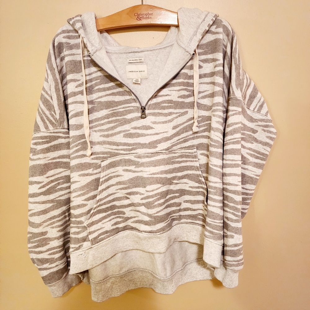 Womens American Eagle hoodie